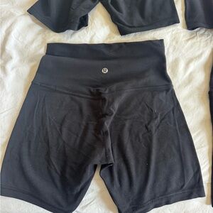 Lululemon align black size 4 shorts